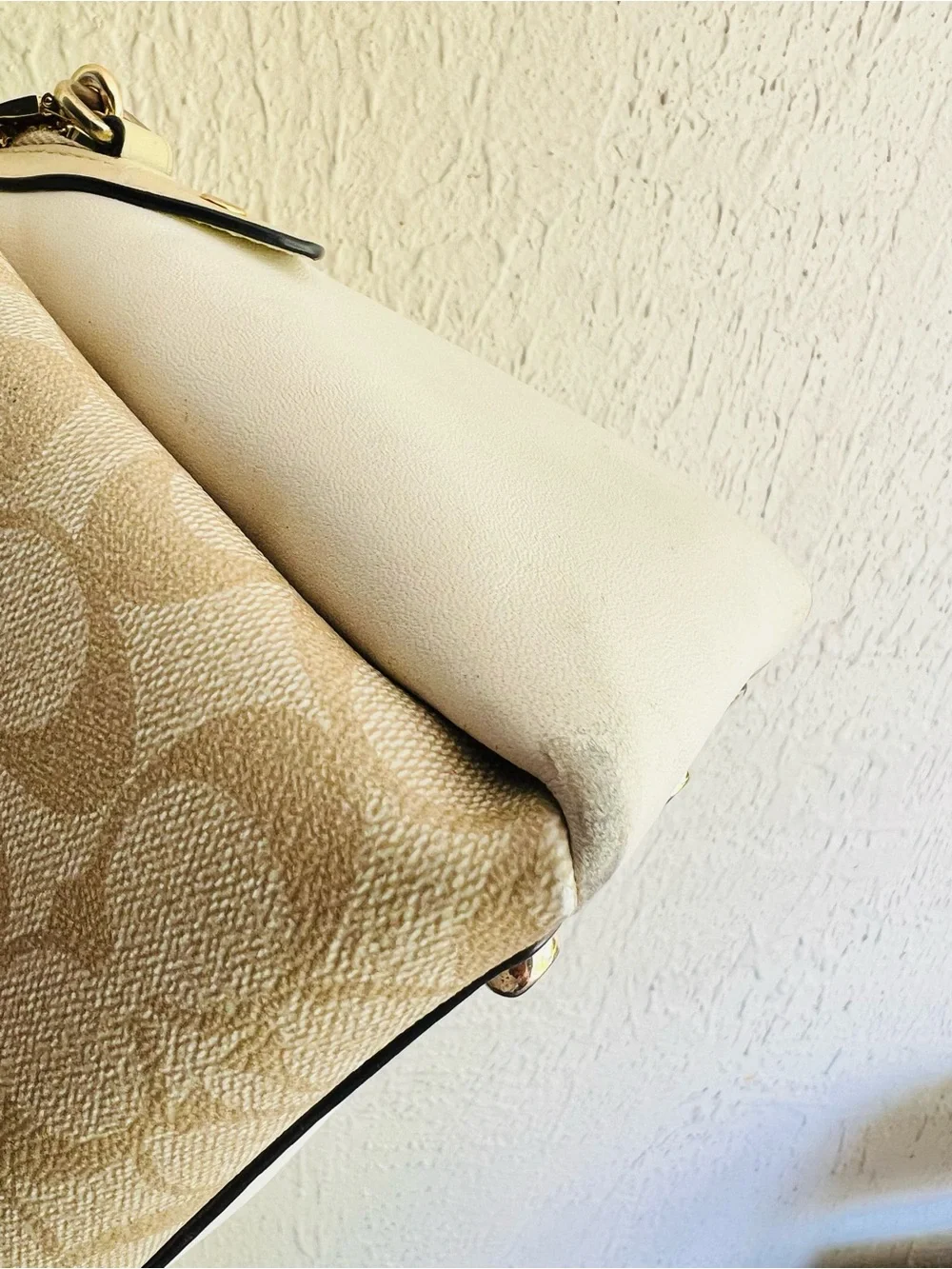 Coach beautiful beige